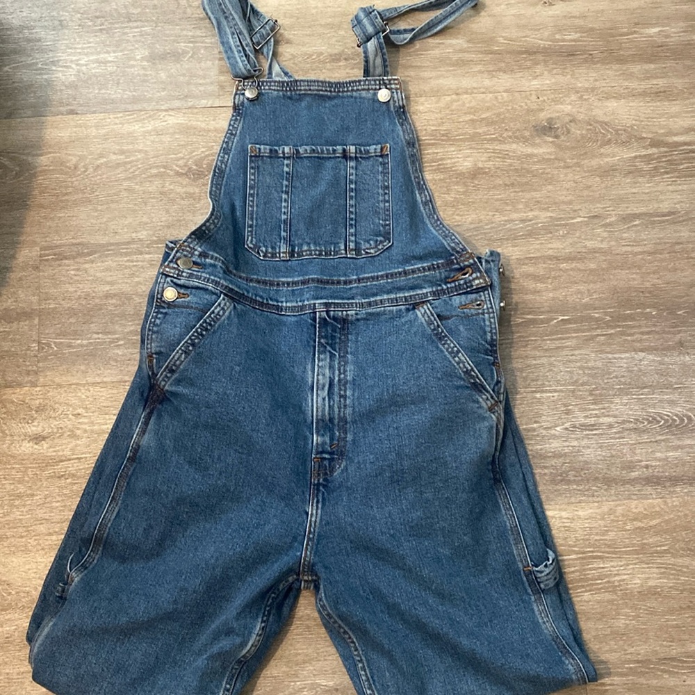 Levi’s men’s overalls w29xL30 . Denim